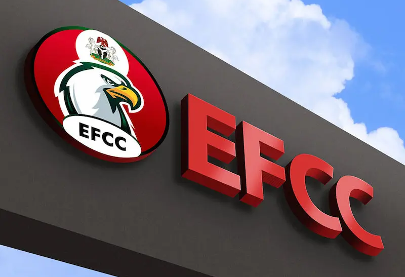 10 EFCC operatives detained for alleged theft