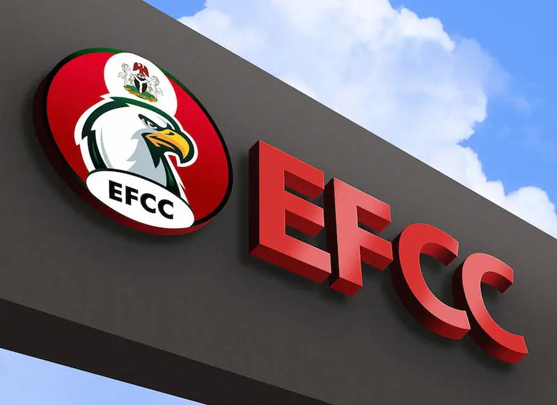 10 EFCC operatives detained for alleged theft