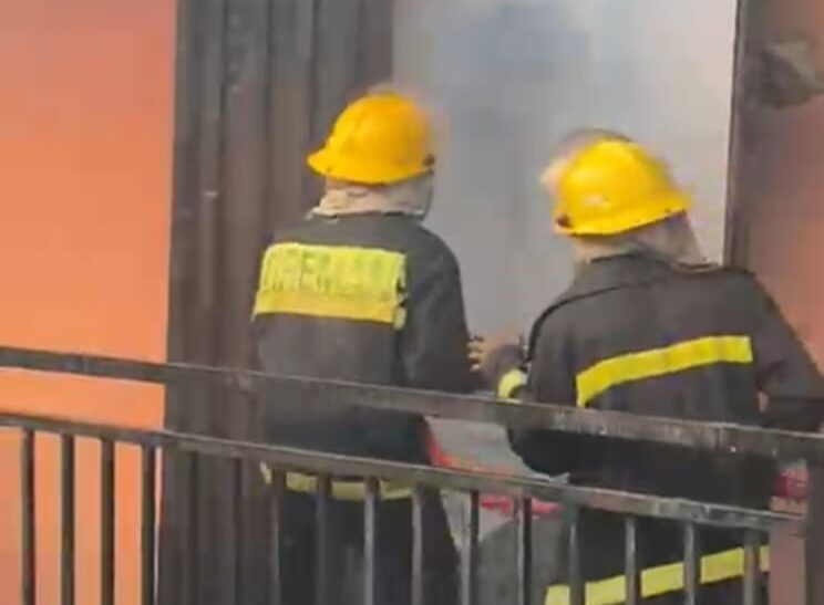 Fire Razes 10 Shops at Ogunpa Market in Ibadan