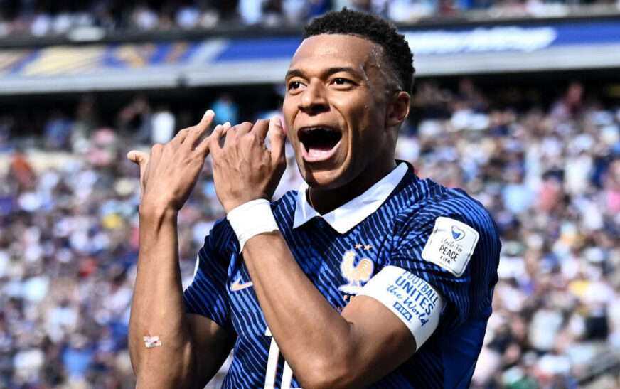 Mbappe Breaks French Single-Season Goal Record